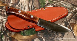 Aurora Hunter, bark river knives